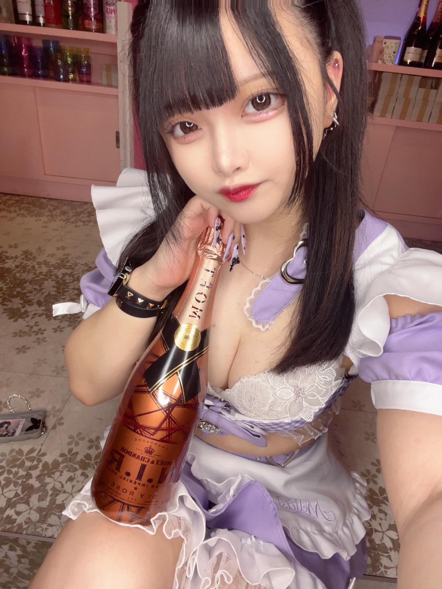 ♡・・*・・♡・・*・・♡・・*・・♡・・*・・♡・・*・・♡
キラキラアイドルがコンセプト❣️
ようこそメルトアスリープへ♡
当店では、アイドルを目指す女の子がお給仕しています❣️
推しの女の子を見つけ、推して推してアイドルになる夢を叶えてあげましょう♪
アイドルコンセプトカフェ
メルトアスリープ
住所:東京都千代田区外神田4-4-9 松井ビル2F
アクセス:秋葉原駅電気街口から徒歩3分 ドンキホーテ横
【キャスト募集】
アイドルを目指す女の子大歓迎❣️
アイドル事務所が手掛けているので、
夢を叶えるお手伝いができます♪
#コンカフェ #コンカフェ嬢 #地下アイドル #アイドル #美男美女と繋がりたい #おしゃれさんと繋がりたい #メイド服 #メイドカフェ #アキバ #秋葉原 #秋葉原カフェ #可愛い子と繋がりたい #地雷 #コンカフェキャスト #バイト募集中 #量産型 #アニメ好きと繋がりたい #アルコール #酒好きな人と繋がりたい #飲み放題 #自撮り界隈 #アルコール消毒 #キャスト募集 #内勤 #内勤募集 #お酒好き女子 #アイドル好きと繋がりたい
♡・・*・・♡・・*・・♡・・*・・♡・・*・・♡・・*・・