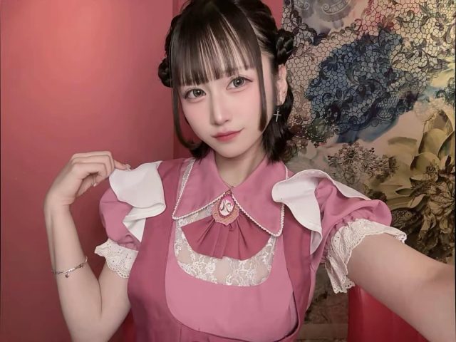 ♡･･*･･♡･･*･･♡･･*･･♡･･*･･♡･･*･･♡

キラキラアイドルがコンセプト❣️
ようこそメルトアスリープへ♡

当店では、アイドルを目指す女の子がお給仕しています❣️
推しの女の子を見つけ、推して推してアイドルになる夢を叶えてあげましょう♪

アイドルコンセプトカフェ
メルトアスリープ
住所：東京都千代田区外神田4-4-9 松井ビル2F
アクセス：秋葉原駅電気街口から徒歩3分 ドンキホーテ横

【キャスト募集】
アイドルを目指す女の子大歓迎❣️
アイドル事務所が手掛けているので、
夢を叶えるお手伝いができます♪

#秋葉原コンカフェ #アイドル 

♡･･*･･♡･･*･･♡･･*･･♡･･*･･♡･･*･･