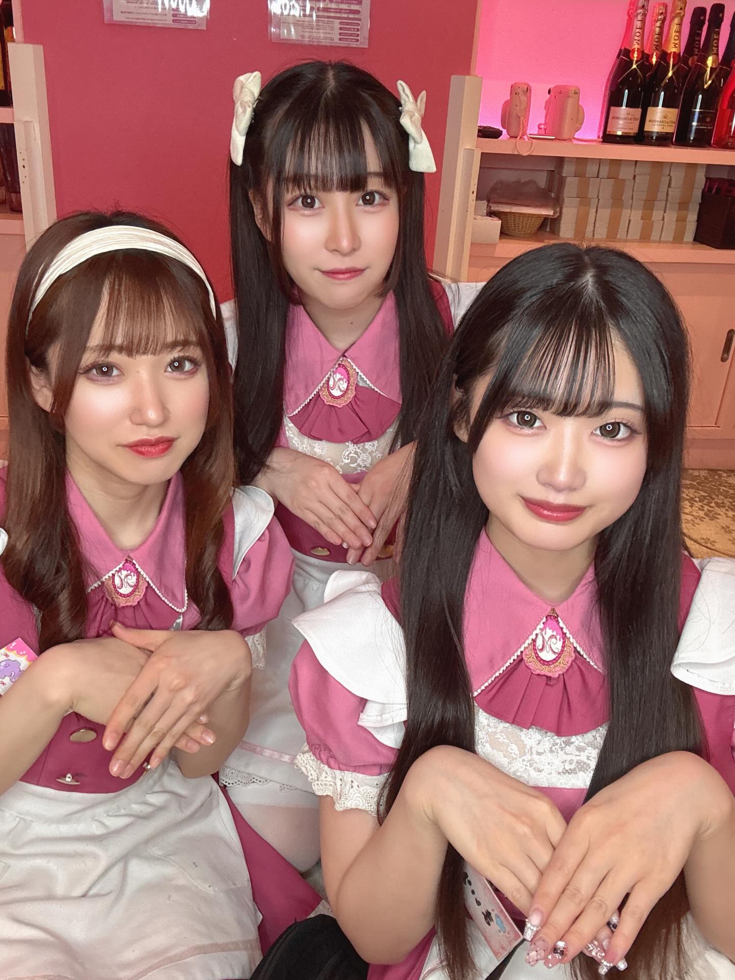 ♡･･*･･♡･･*･･♡･･*･･♡･･*･･♡･･*･･♡

キラキラアイドルがコンセプト❣️
ようこそメルトアスリープへ♡

当店では、アイドルを目指す女の子がお給仕しています❣️
推しの女の子を見つけ、推して推してアイドルになる夢を叶えてあげましょう♪

アイドルコンセプトカフェ
メルトアスリープ
住所：東京都千代田区外神田4-4-9 松井ビル2F
アクセス：秋葉原駅電気街口から徒歩3分 ドンキホーテ横

【キャスト募集】
アイドルを目指す女の子大歓迎❣️
アイドル事務所が手掛けているので、
夢を叶えるお手伝いができます♪

#秋葉原コンカフェ #アイドル 

♡･･*･･♡･･*･･♡･･*･･♡･･*･･♡･･*･･