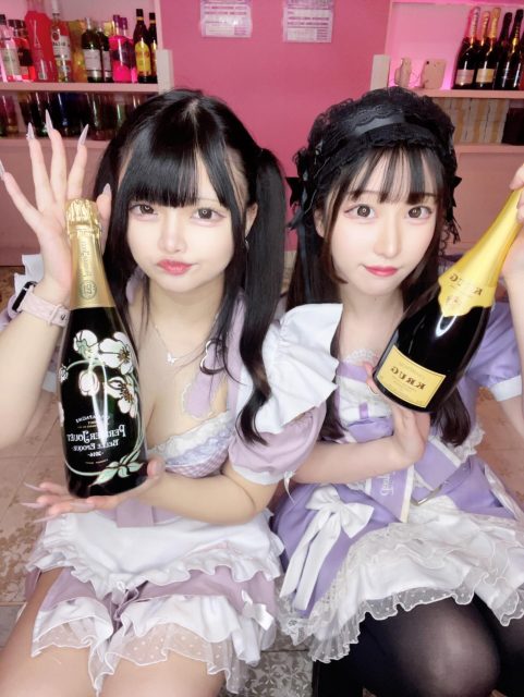 ♡･･*･･♡･･*･･♡･･*･･♡･･*･･♡･･*･･♡

キラキラアイドルがコンセプト❣️
ようこそメルトアスリープへ♡

当店では、アイドルを目指す女の子がお給仕しています❣️
推しの女の子を見つけ、推して推してアイドルになる夢を叶えてあげましょう♪

アイドルコンセプトカフェ
メルトアスリープ
住所：東京都千代田区外神田4-4-9 松井ビル2F
アクセス：秋葉原駅電気街口から徒歩3分 ドンキホーテ横

【キャスト募集】
アイドルを目指す女の子大歓迎❣️
アイドル事務所が手掛けているので、
夢を叶えるお手伝いができます♪

#秋葉原コンカフェ #アイドル 

♡･･*･･♡･･*･･♡･･*･･♡･･*･･♡･･*･･