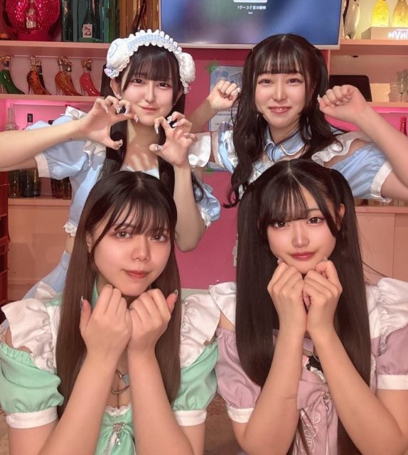 ♡ ♡･･*･･♡･･*･･♡･･*･･♡･･*･･♡･･*･･♡

キラキラアイドルがコンセプト❣️
ようこそメルトアスリープへ♡

当店では、アイドルを目指す女の子がお給仕しています❣️
推しの女の子を見つけ、推して推してアイドルになる夢を叶えてあげましょう♪

アイドルコンセプトカフェ
メルトアスリープ
住所：東京都千代田区外神田4-4-9 松井ビル2F
アクセス：秋葉原駅電気街口から徒歩3分 ドンキホーテ横

【キャスト募集】
アイドルを目指す女の子大歓迎❣️
アイドル事務所が手掛けているので、
夢を叶えるお手伝いができます♪

#秋葉原コンカフェ #アイドル 

♡･･*･･♡･･*･･♡･･*･･♡･･*･･♡･･*････*･･