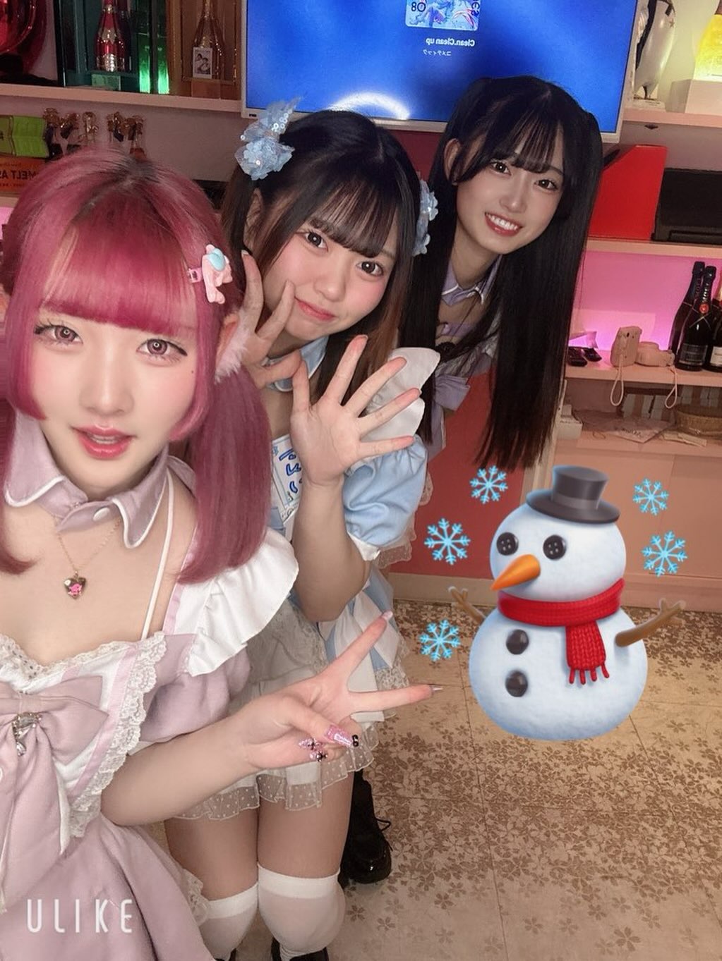 ♡ ♡･･*･･♡･･*･･♡･･*･･♡･･*･･♡･･*･･♡

キラキラアイドルがコンセプト❣️
ようこそメルトアスリープへ♡

当店では、アイドルを目指す女の子がお給仕しています❣️
推しの女の子を見つけ、推して推してアイドルになる夢を叶えてあげましょう♪

アイドルコンセプトカフェ
メルトアスリープ
住所：東京都千代田区外神田4-4-9 松井ビル2F
アクセス：秋葉原駅電気街口から徒歩3分 ドンキホーテ横

【キャスト募集】
アイドルを目指す女の子大歓迎❣️
アイドル事務所が手掛けているので、
夢を叶えるお手伝いができます♪

#秋葉原コンカフェ #アイドル 

♡･･*･･♡･･*･･♡･･*･･♡･･*･･♡･･*････*･･