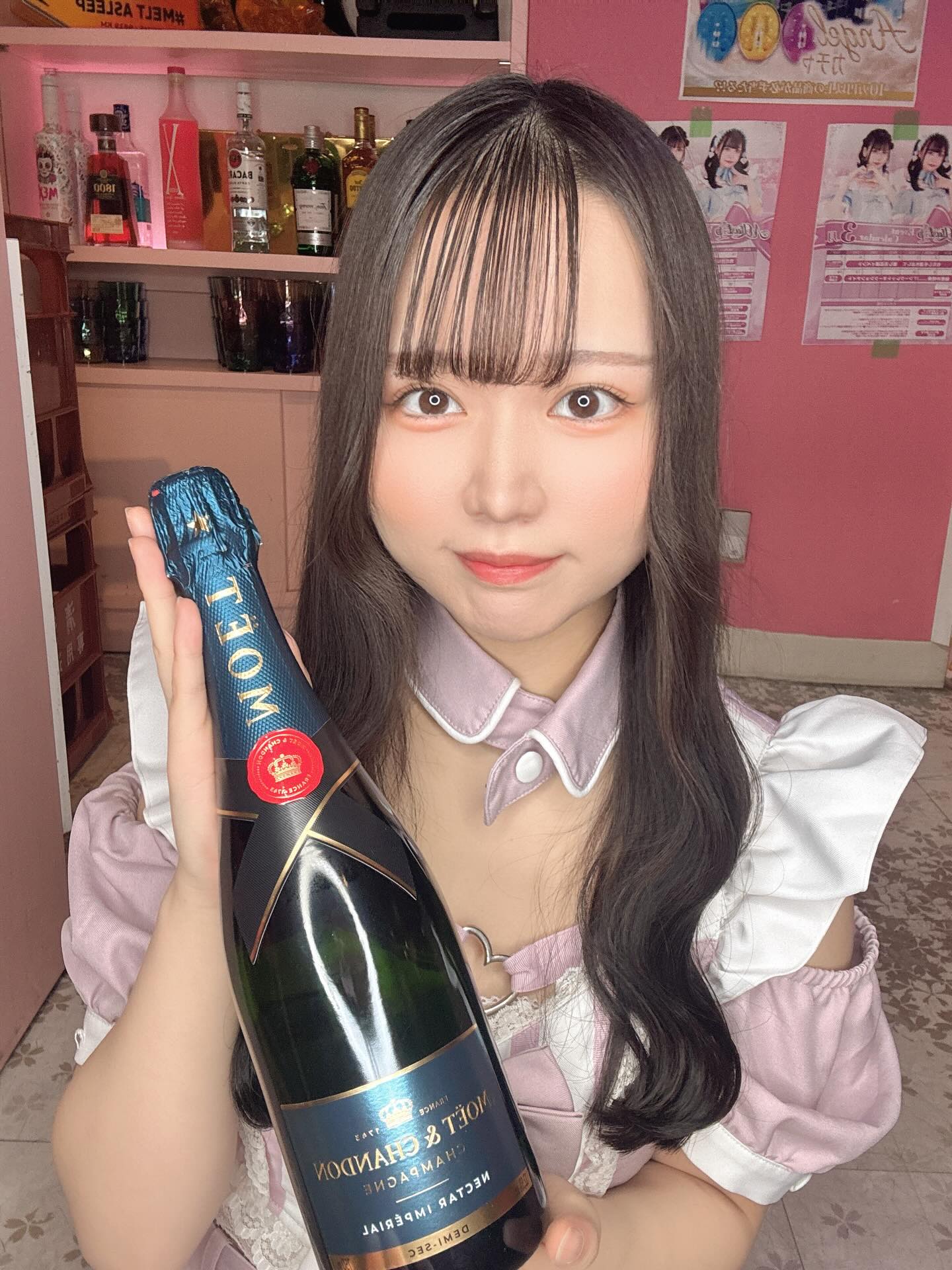 ♡ ♡・・*・・♡・・*・・♡・・*・・♡・・*・・♡・・*・・♡
キラキラアイドルがコンセプト❣️
ようこそメルトアスリープへ♡
当店では、アイドルを目指す女の子がお給仕しています❣️
推しの女の子を見つけ、推して推してアイドルになる夢を叶えてあげましょう♪
アイドルコンセプトカフェ
メルトアスリープ
住所:東京都千代田区外神田4-4-9 松井ビル2F
アクセス:秋葉原駅電気街口から徒歩3分 ドンキホーテ横
【キャスト募集】
アイドルを目指す女の子大歓迎❣️
アイドル事務所が手掛けているので、
夢を叶えるお手伝いができます♪
#秋葉原コンカフェ #アイドル
♡・・*・・♡・・*・・♡・・*・・♡・・*・・♡・・*・・・・*・・