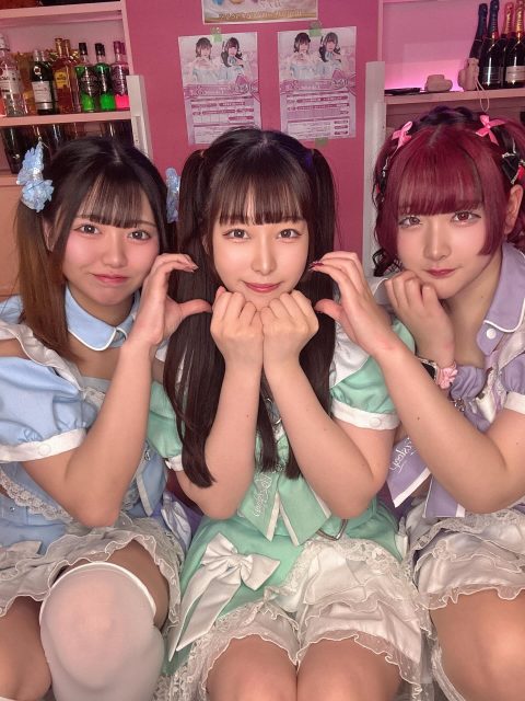 ♡ ♡･･*･･♡･･*･･♡･･*･･♡･･*･･♡･･*･･♡

キラキラアイドルがコンセプト❣️
ようこそメルトアスリープへ♡

当店では、アイドルを目指す女の子がお給仕しています❣️
推しの女の子を見つけ、推して推してアイドルになる夢を叶えてあげましょう♪

アイドルコンセプトカフェ
メルトアスリープ
住所：東京都千代田区外神田4-4-9 松井ビル2F
アクセス：秋葉原駅電気街口から徒歩3分 ドンキホーテ横

【キャスト募集】
アイドルを目指す女の子大歓迎❣️
アイドル事務所が手掛けているので、
夢を叶えるお手伝いができます♪

#秋葉原コンカフェ #アイドル 

♡･･*･･♡･･*･･♡･･*･･♡･･*･･♡･･*････*･･